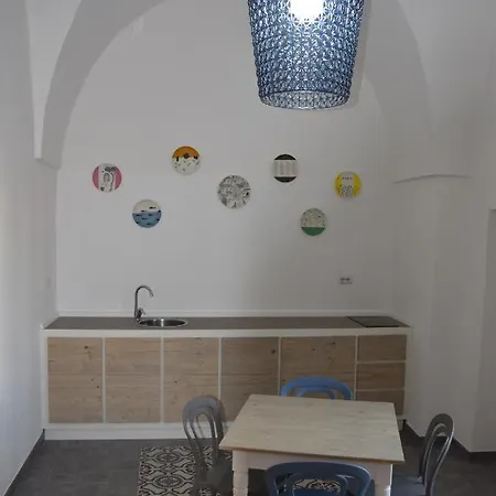 Апартаменты Palazzo Rimesa Кутрофьяно